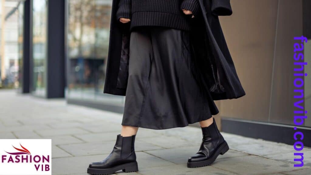 Flat Ankle Boots: Edgy Comfort When You Can't Wear Heels